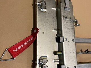 Каретка сдвижной крыши VERSUS 2х700N, VST