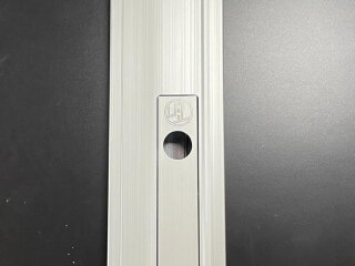 Стойка бортовая алюминиевая вертикальная левая 600мм